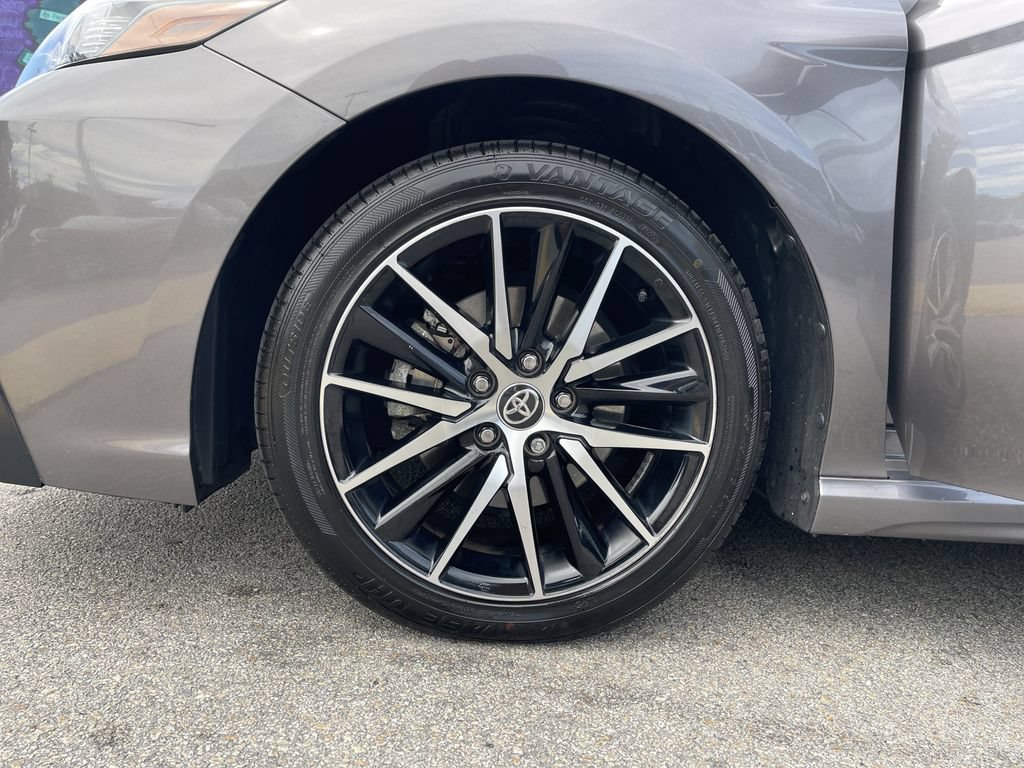 Certified 2024 Toyota Camry SE AWD/4WD image 9