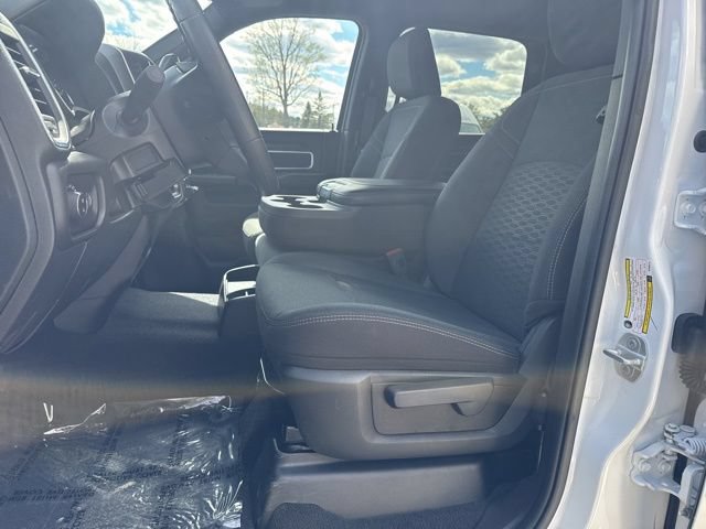 Used 2025 RAM 2500 Big Horn w/ Bed Convenience Group AWD/4WD image 10