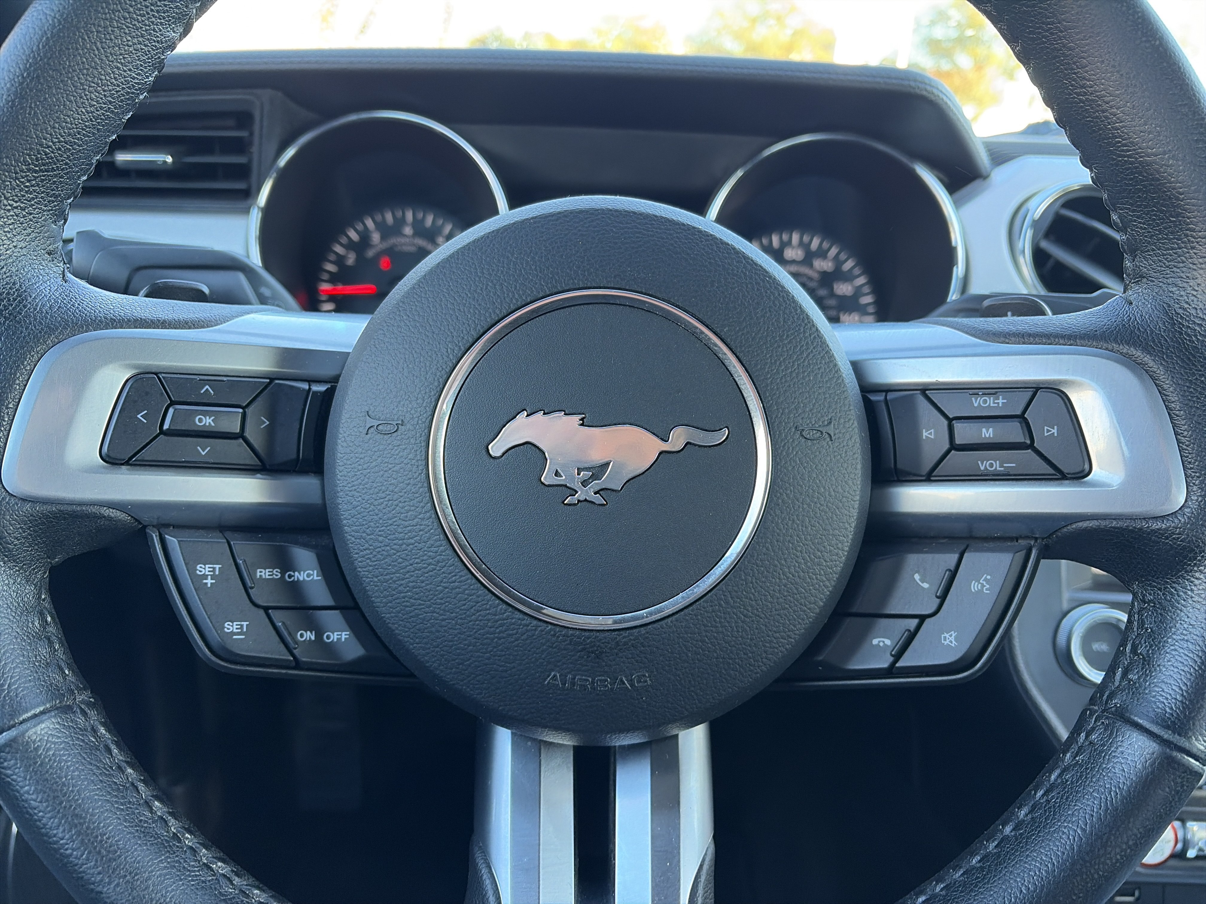 Used 2015 Ford Mustang GT Premium RWD image 18
