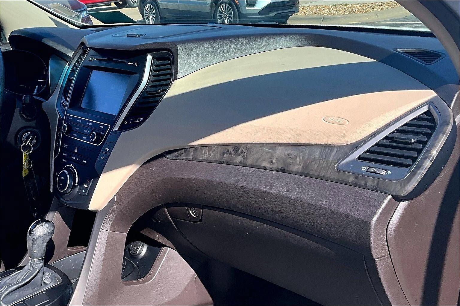 Used 2017 Hyundai Santa Fe Sport FWD image 26
