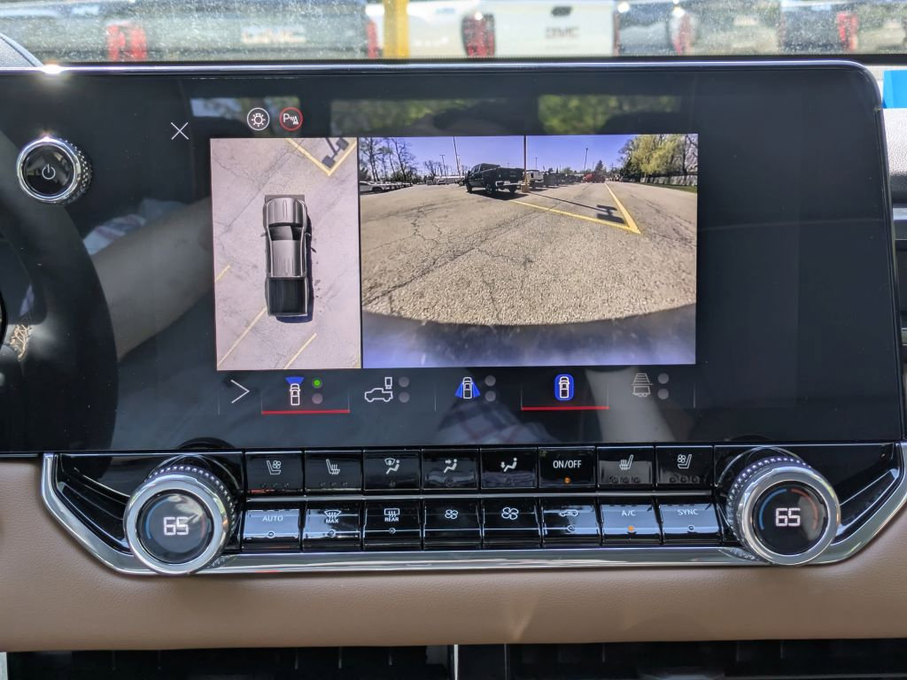 New 2025 GMC Canyon AT4 w/ Technology Plus Package AWD/4WD image 24
