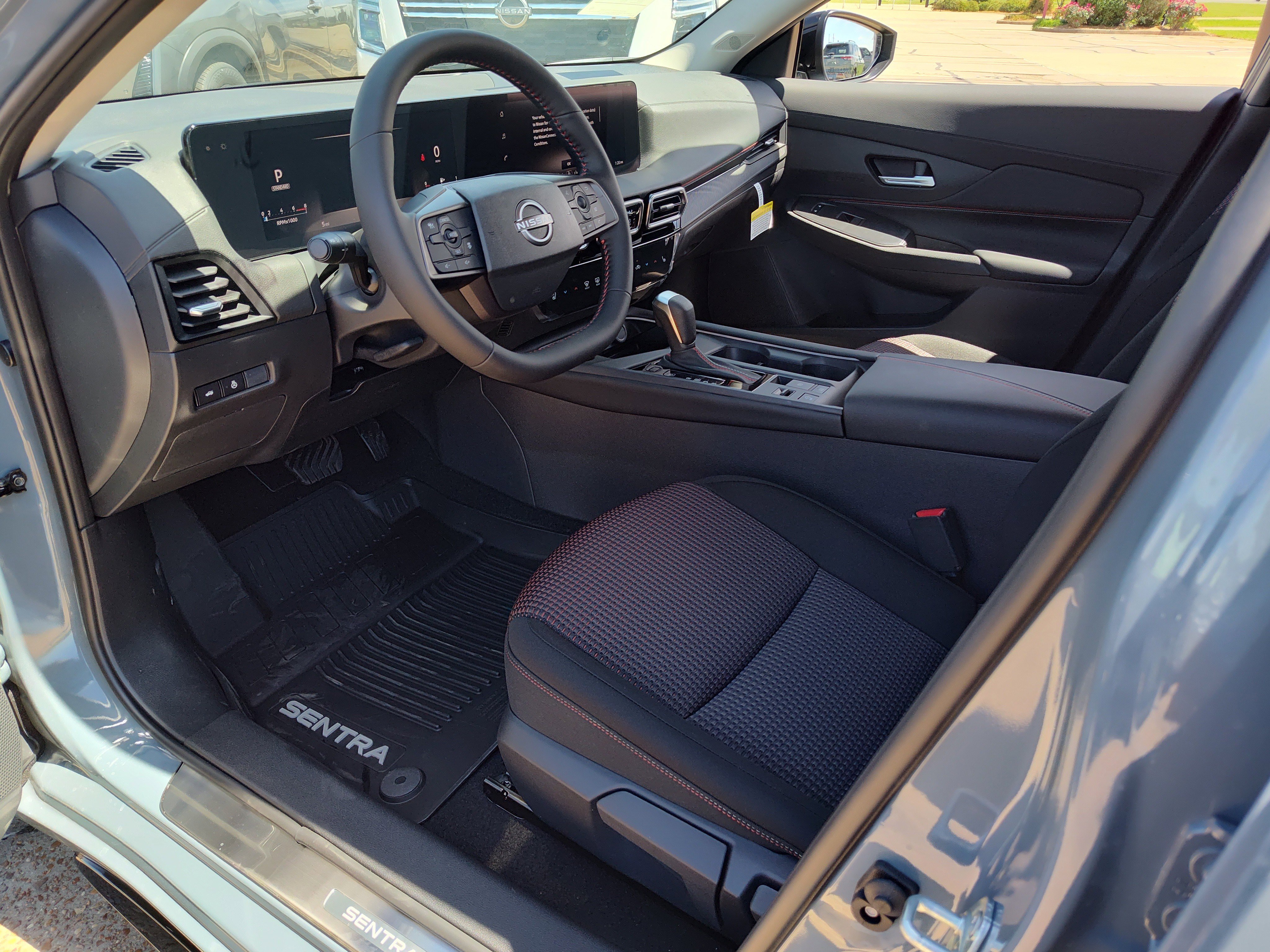 New 2026 Nissan Sentra SR FWD image 2
