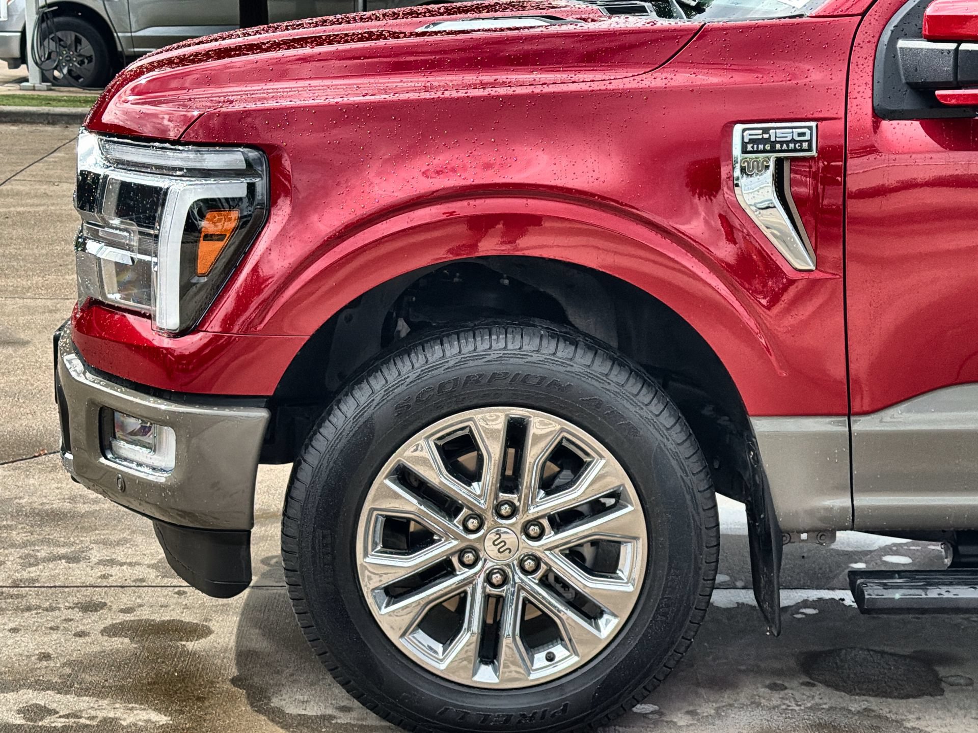 Used 2025 Ford F150 King Ranch w/ FX4 Off-Road Package AWD/4WD image 10