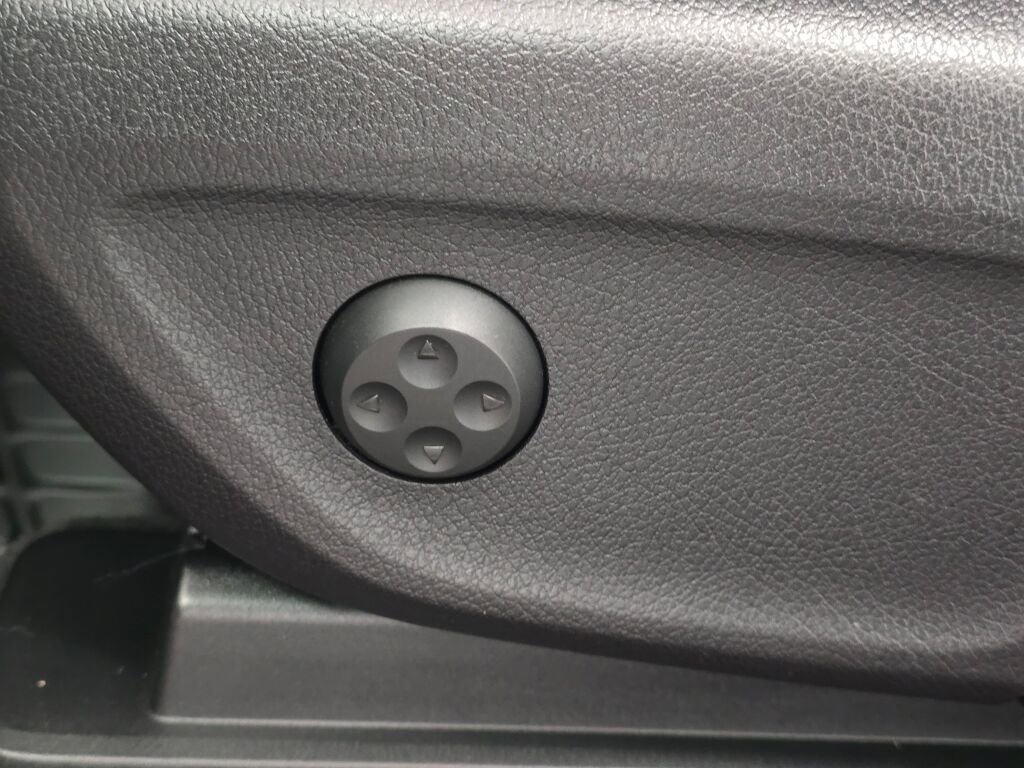 Used 2020 Mercedes-Benz GLE 450 4MATIC image 34