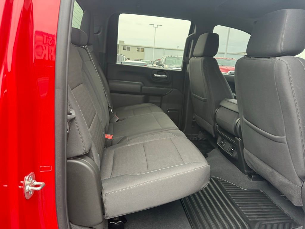Used 2025 Chevrolet Silverado 2500 Custom w/ Custom Value Package image 21