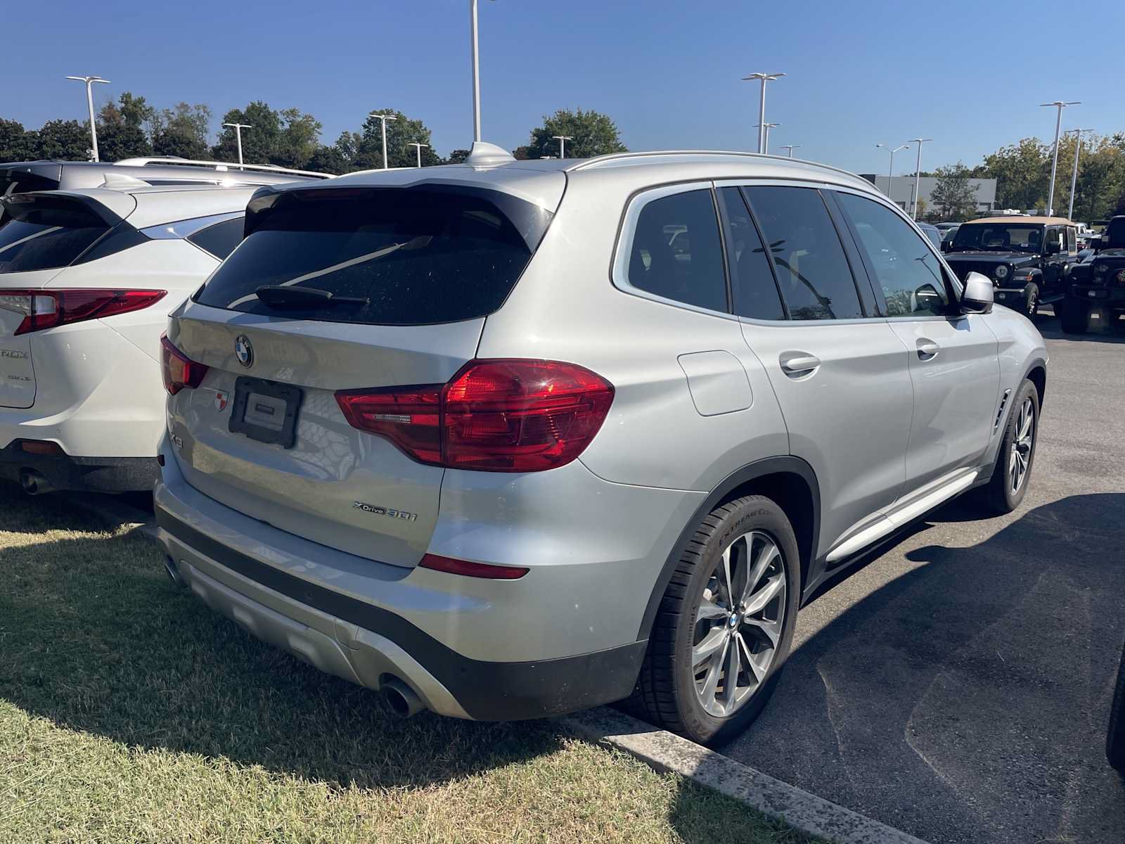 Used 2019 BMW X3 xDrive30i w/ Driving Assistance Package AWD/4WD image 6