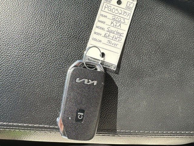 Used 2023 Kia Sportage EX image 41
