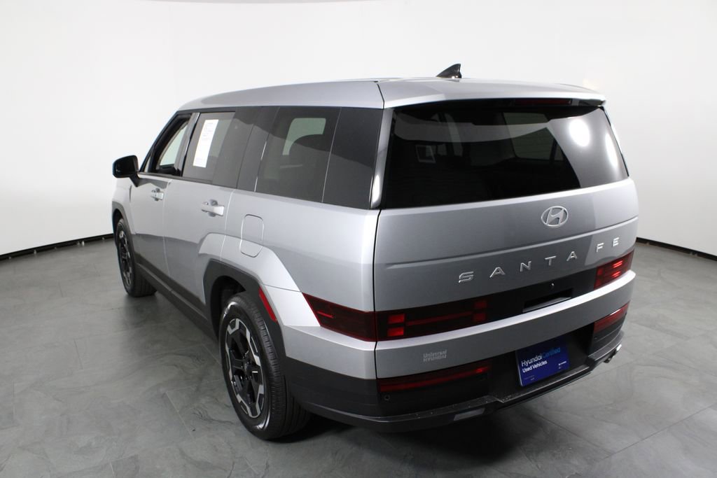 Used 2026 Hyundai Santa Fe SE image 4