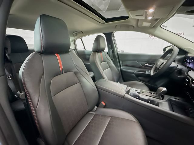 Used 2026 Nissan Sentra SR w/ SR Premium Package FWD image 28