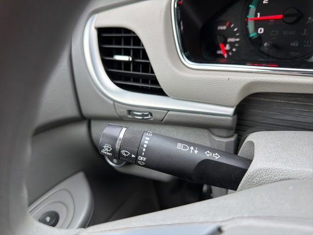 Used 2017 Chevrolet Traverse LS image 34