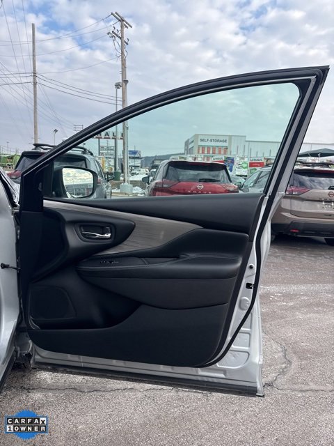 Used 2018 Nissan Murano Platinum w/ Cargo Package image 13