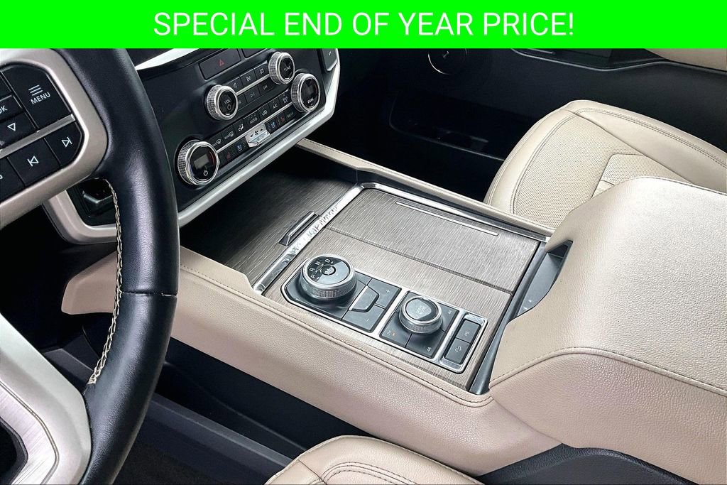 Used 2022 Ford Expedition Limited image 17