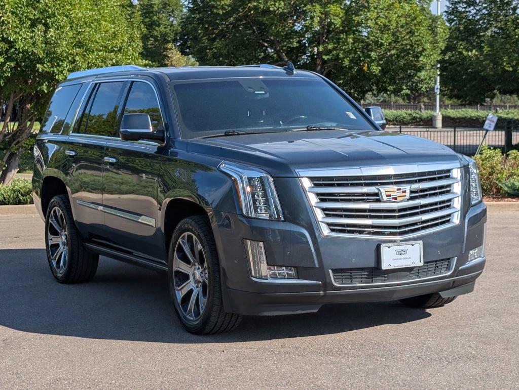 Used 2020 Cadillac Escalade Platinum AWD/4WD image 6