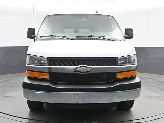 Used 2016 Chevrolet Express 3500 LT w/ LT Preferred Equipment Group RWD image 3