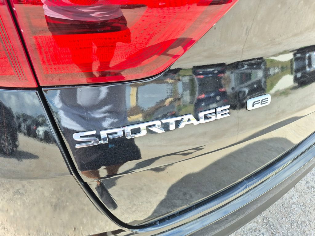 Used 2019 Kia Sportage LX image 13