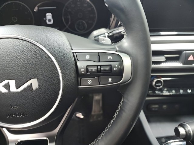 Used 2024 Kia K5 GT w/ GT1 Package image 31