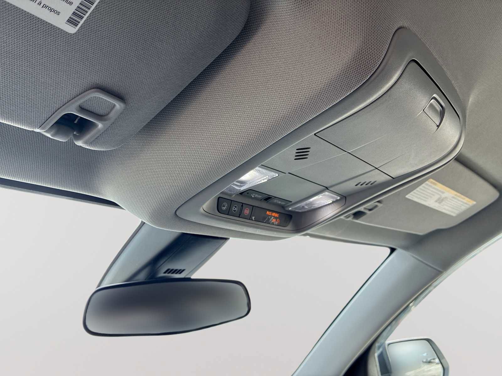 Certified 2022 GMC Acadia SLE w/ Driver Convenience Package image 34