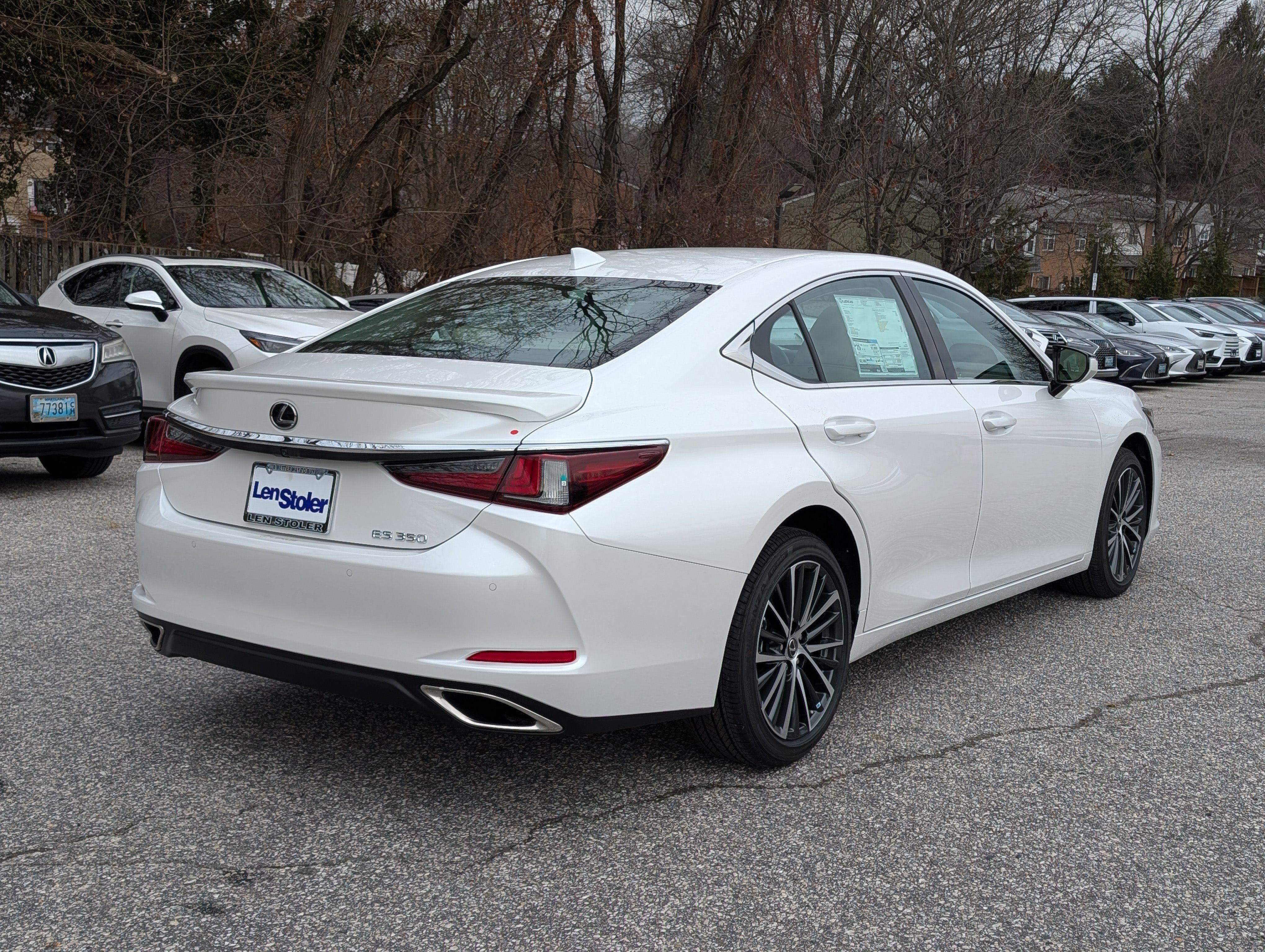New 2025 Lexus ES 350 w/ Premium Package image 2