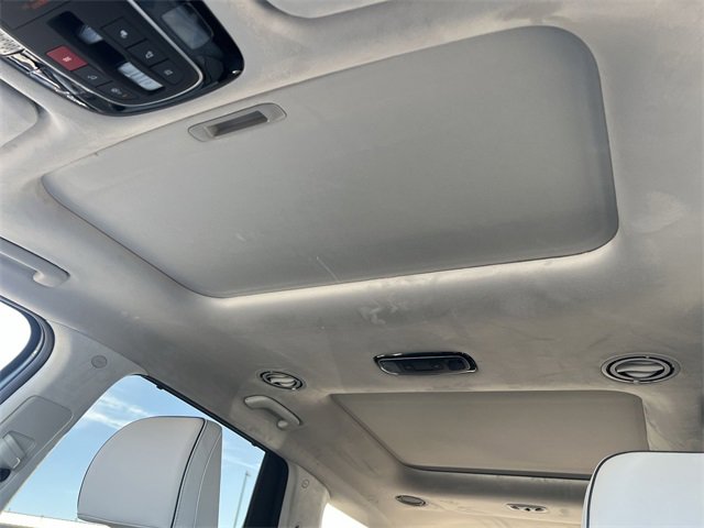 Used 2025 Hyundai Palisade Calligraphy image 11