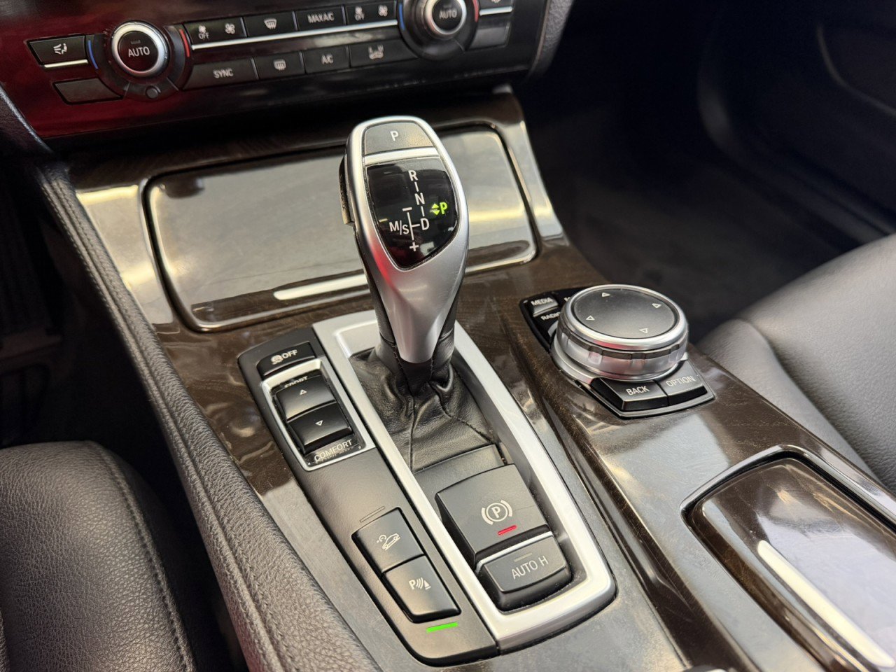Used 2016 BMW 528i xDrive Sedan AWD/4WD image 19