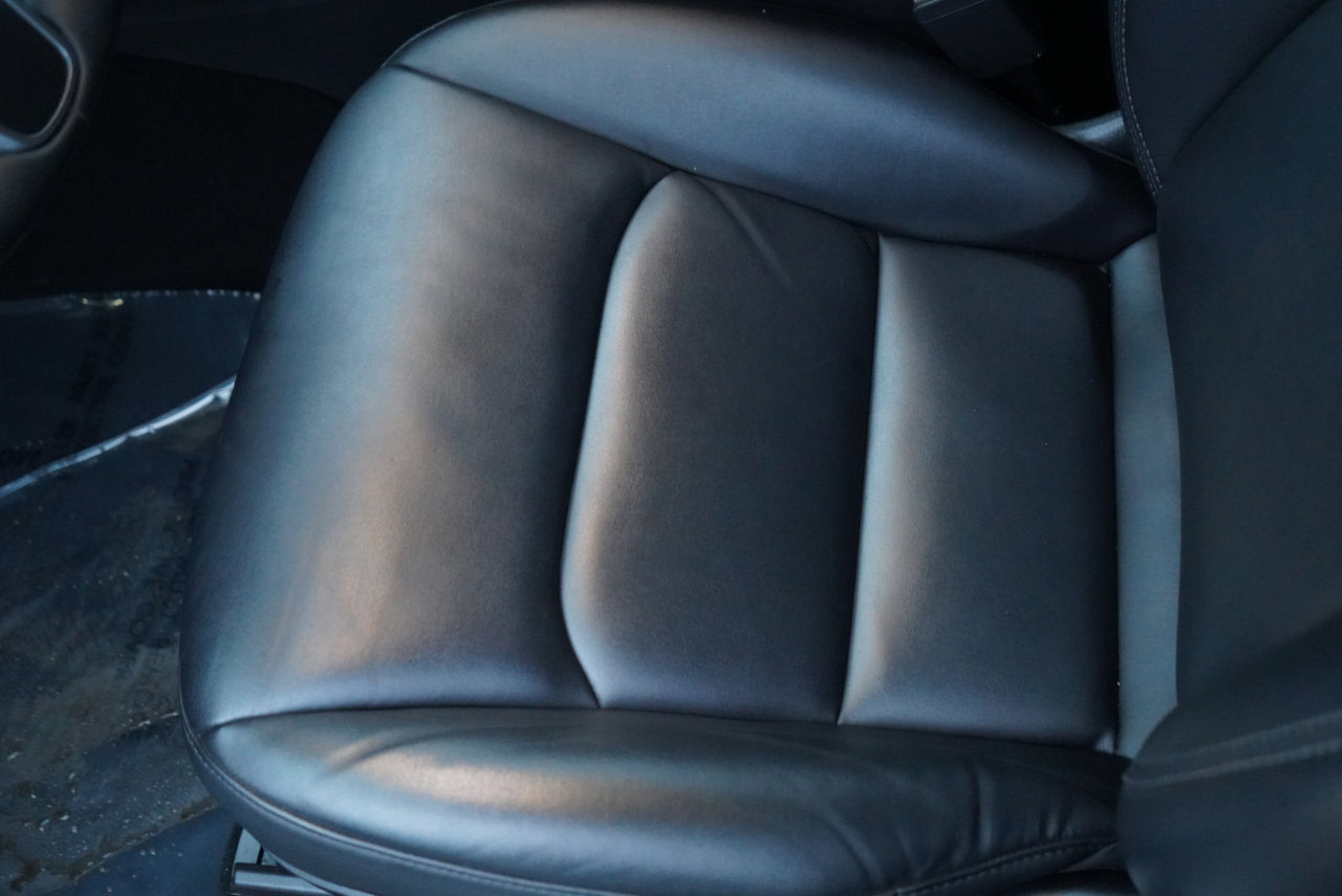 Used 2020 Tesla Model Y Performance image 36