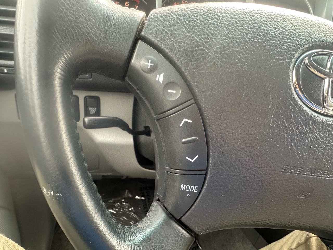 Used 2008 Toyota 4Runner Limited image 23