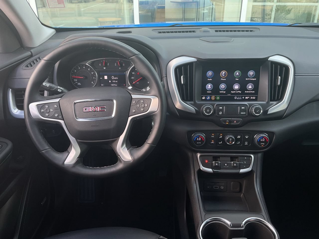 Used 2024 GMC Terrain SLT w/ Infotainment Package II AWD/4WD image 12
