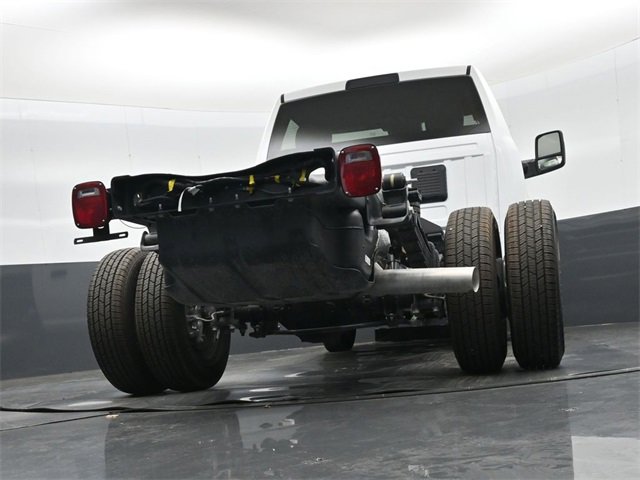New 2026 RAM 3500 Tradesman w/ Chrome Appearance Group image 35