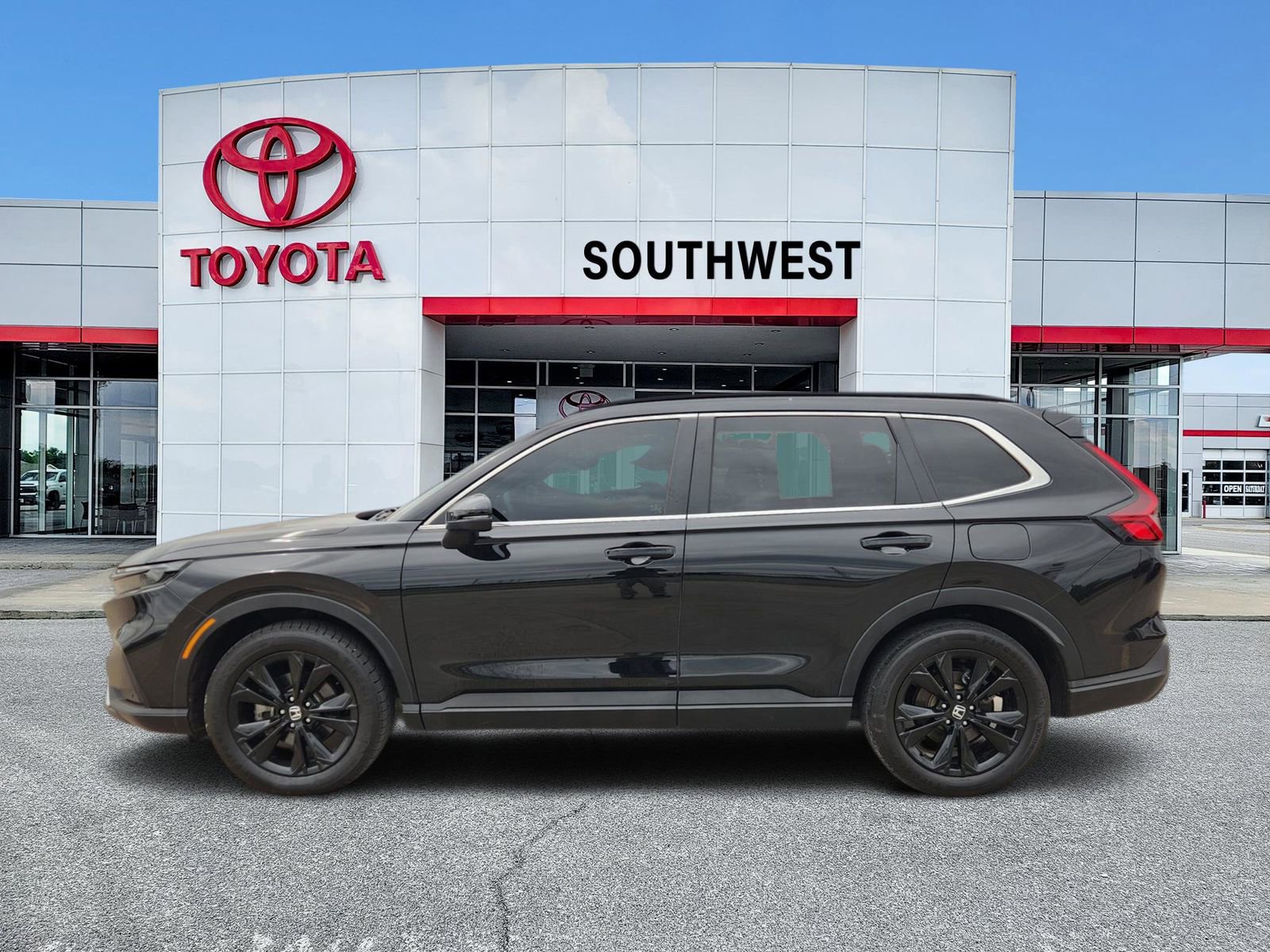Used 2023 Honda CR-V Sport Touring image 3
