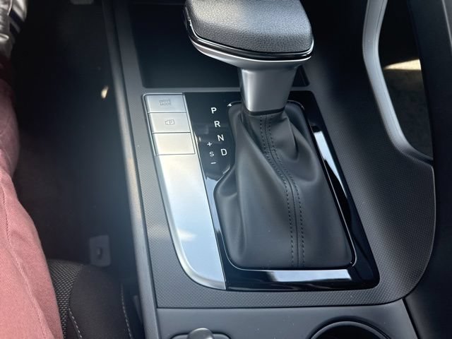 New 2026 Hyundai Elantra SE FWD image 23
