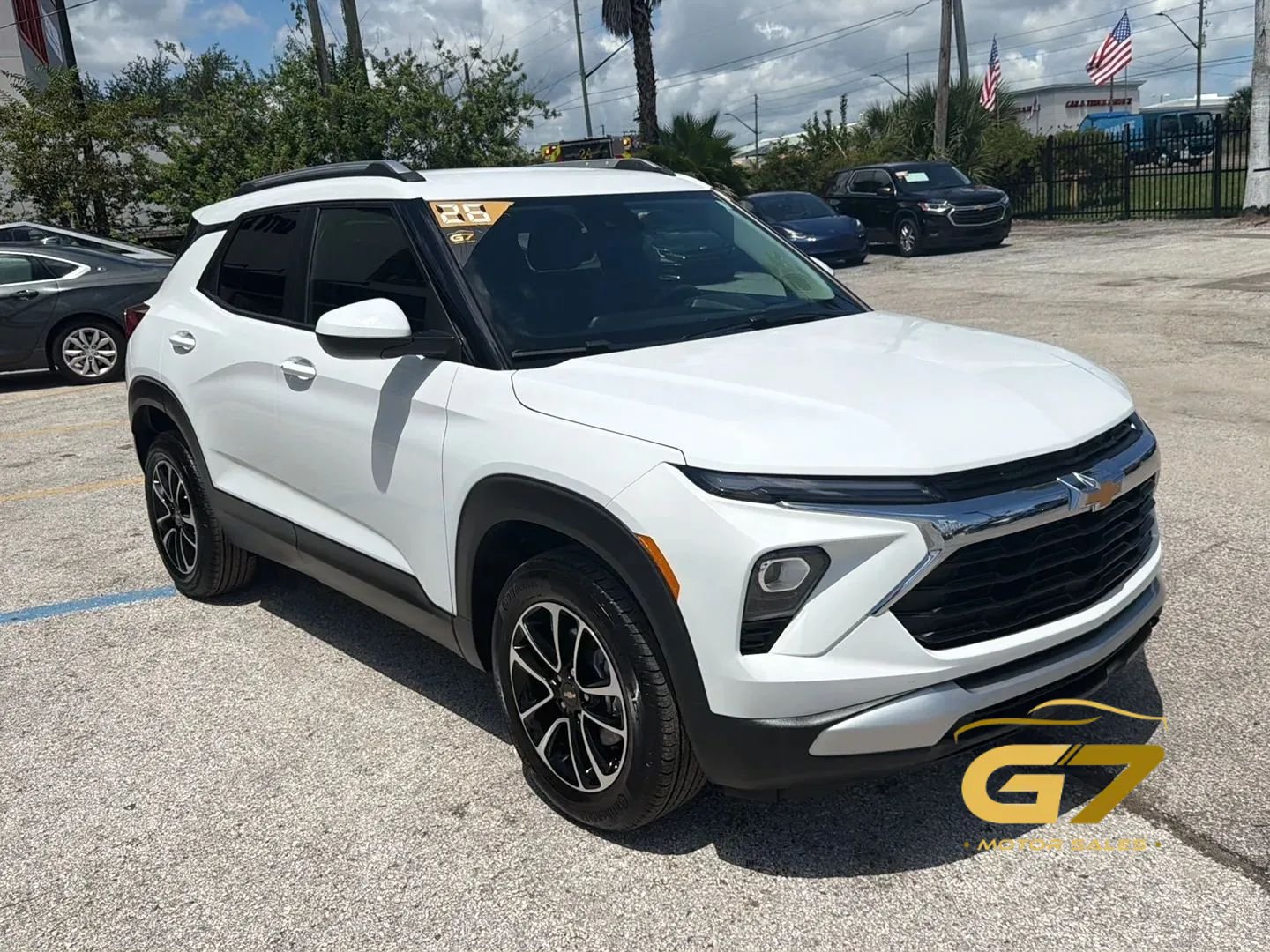Used 2026 Chevrolet TrailBlazer LT AWD/4WD image 3