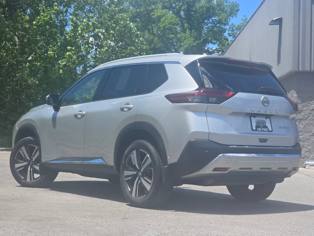Used 2023 Nissan Rogue Platinum w/ Platinum Premium Package AWD/4WD image 15