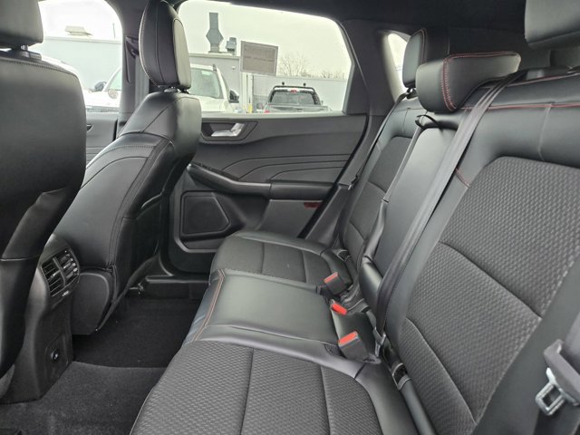 New 2026 Ford Escape ST-Line w/ Cold Weather Package AWD/4WD image 17
