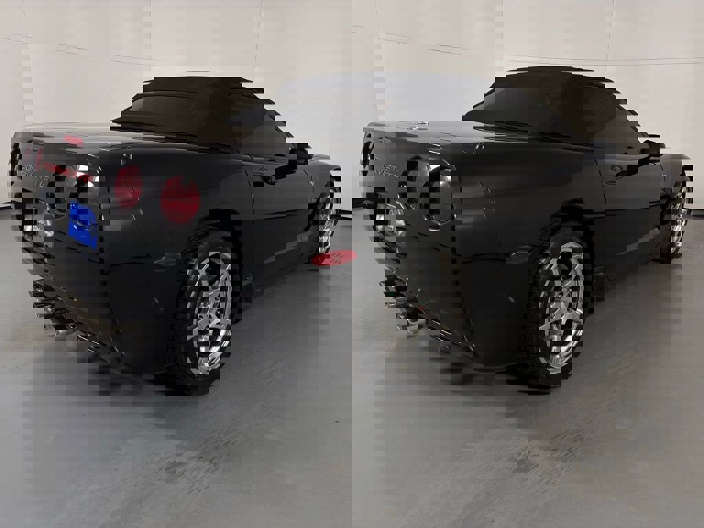 Used 2003 Chevrolet Corvette Convertible w/ Preferred Equipment Group1 image 13