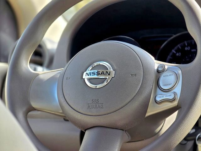 Used 2012 Nissan Versa SV image 13