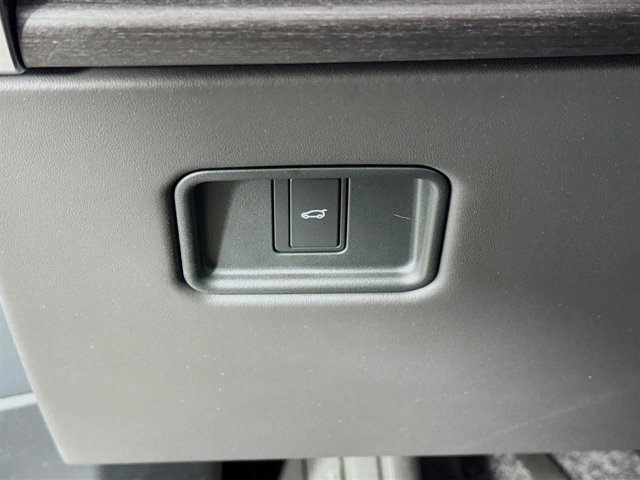 New 2026 Land Rover Range Rover Autobiography image 10