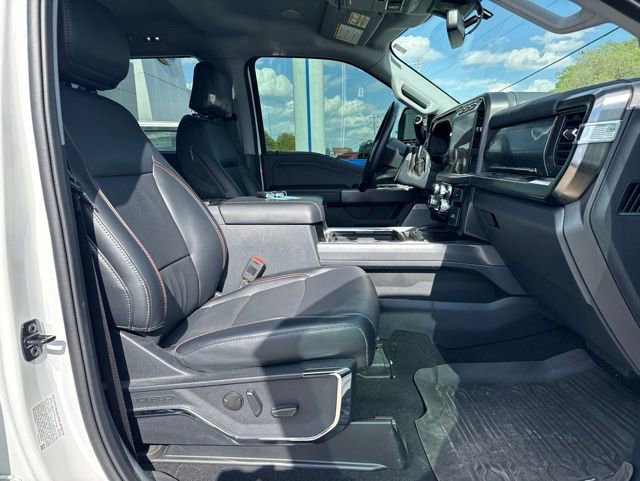 Used 2024 Ford F350 Lariat w/ Lariat Ultimate Package AWD/4WD image 17