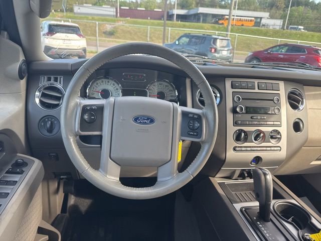Used 2013 Ford Expedition XLT w/ HD Trailer Tow Pkg AWD/4WD image 14
