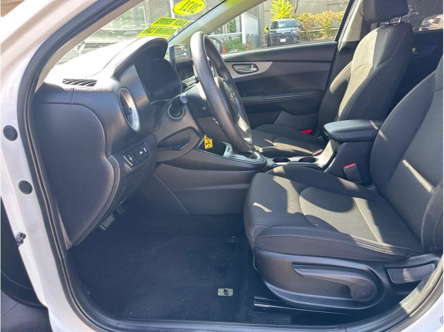 Used 2021 Kia Forte LXS image 14