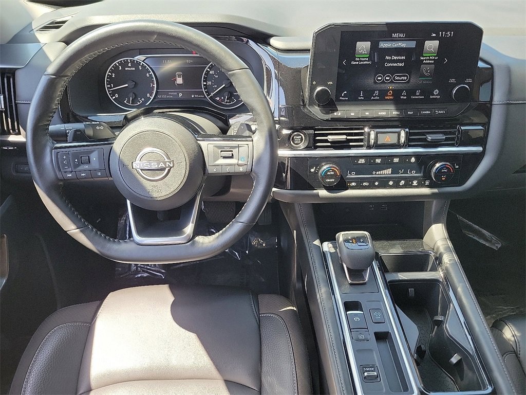 Certified 2023 Nissan Pathfinder SL image 4