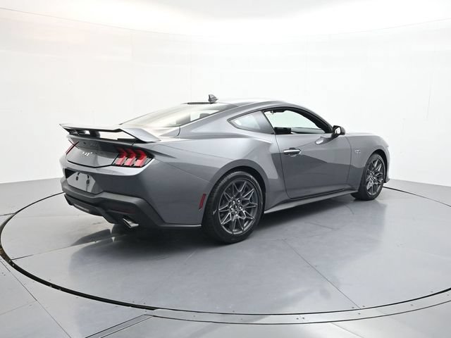 New 2026 Ford Mustang GT w/ GT Performance Package RWD image 7