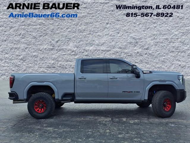 Used 2024 GMC Sierra 2500 AT4X image 4