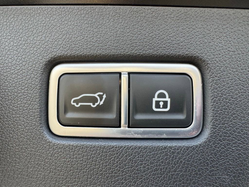 Used 2023 Kia Sorento X-Line EX image 37