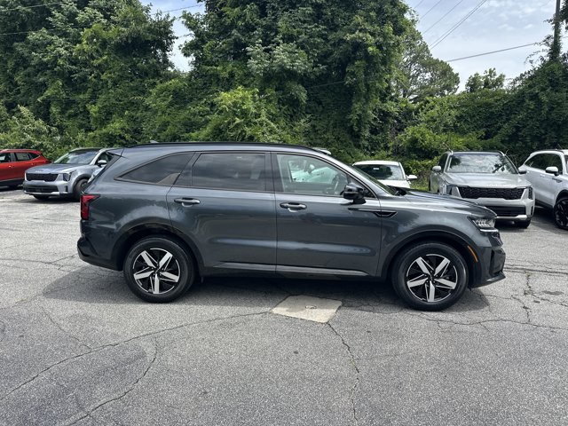 Certified 2022 Kia Sorento S w/ Panoramic Sunroof Package FWD image 5