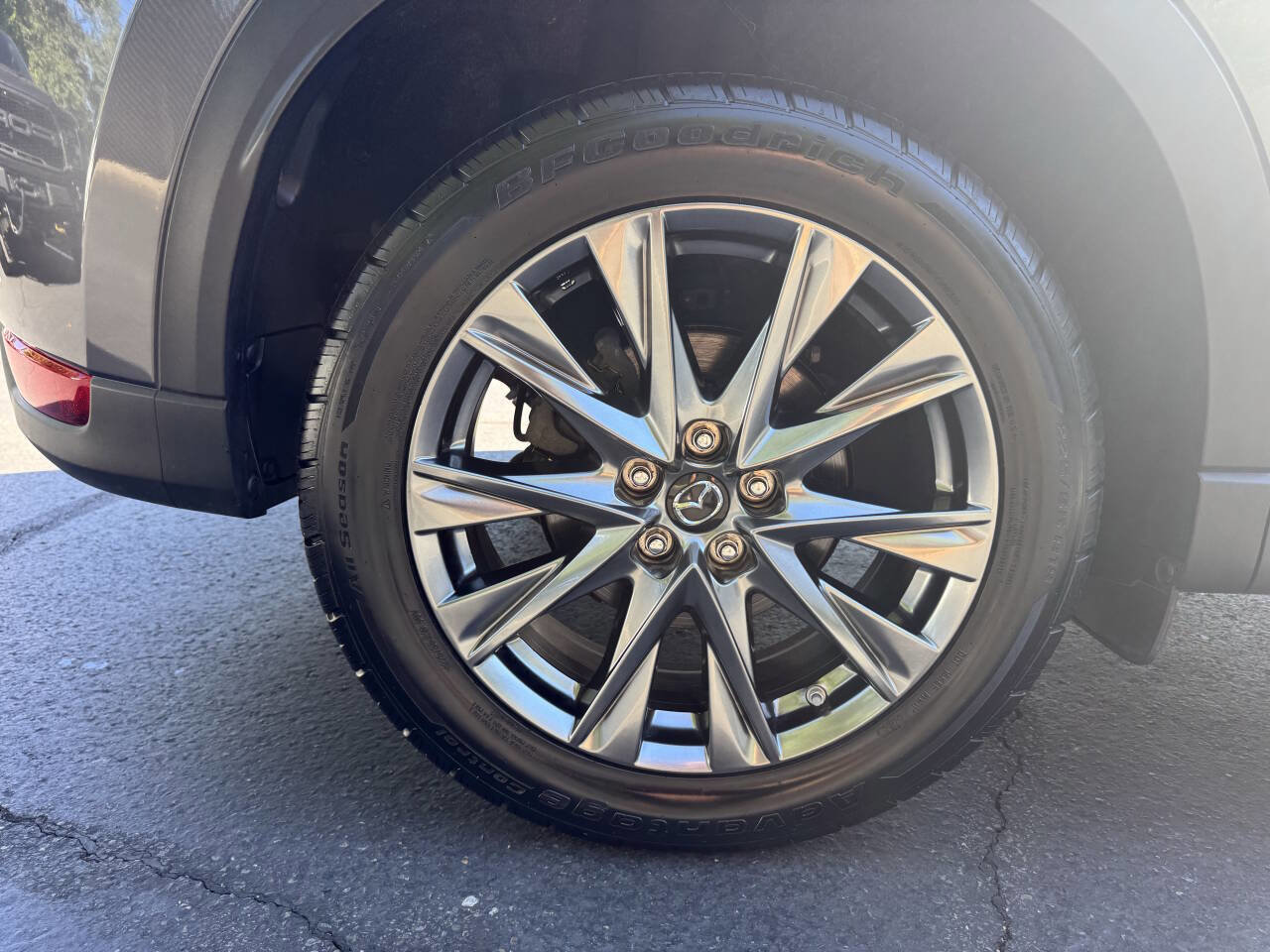Used 2019 MAZDA CX-5 Signature image 22
