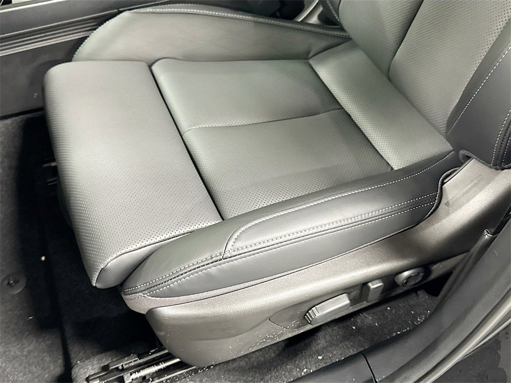 New 2026 Subaru Outback Touring image 18