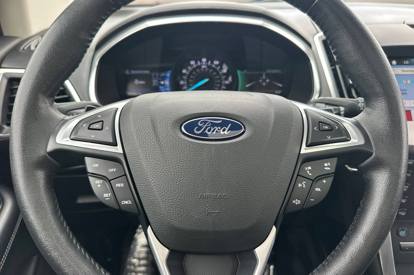 Used 2016 Ford Edge Sport w/ Equipment Group 401A AWD/4WD image 23
