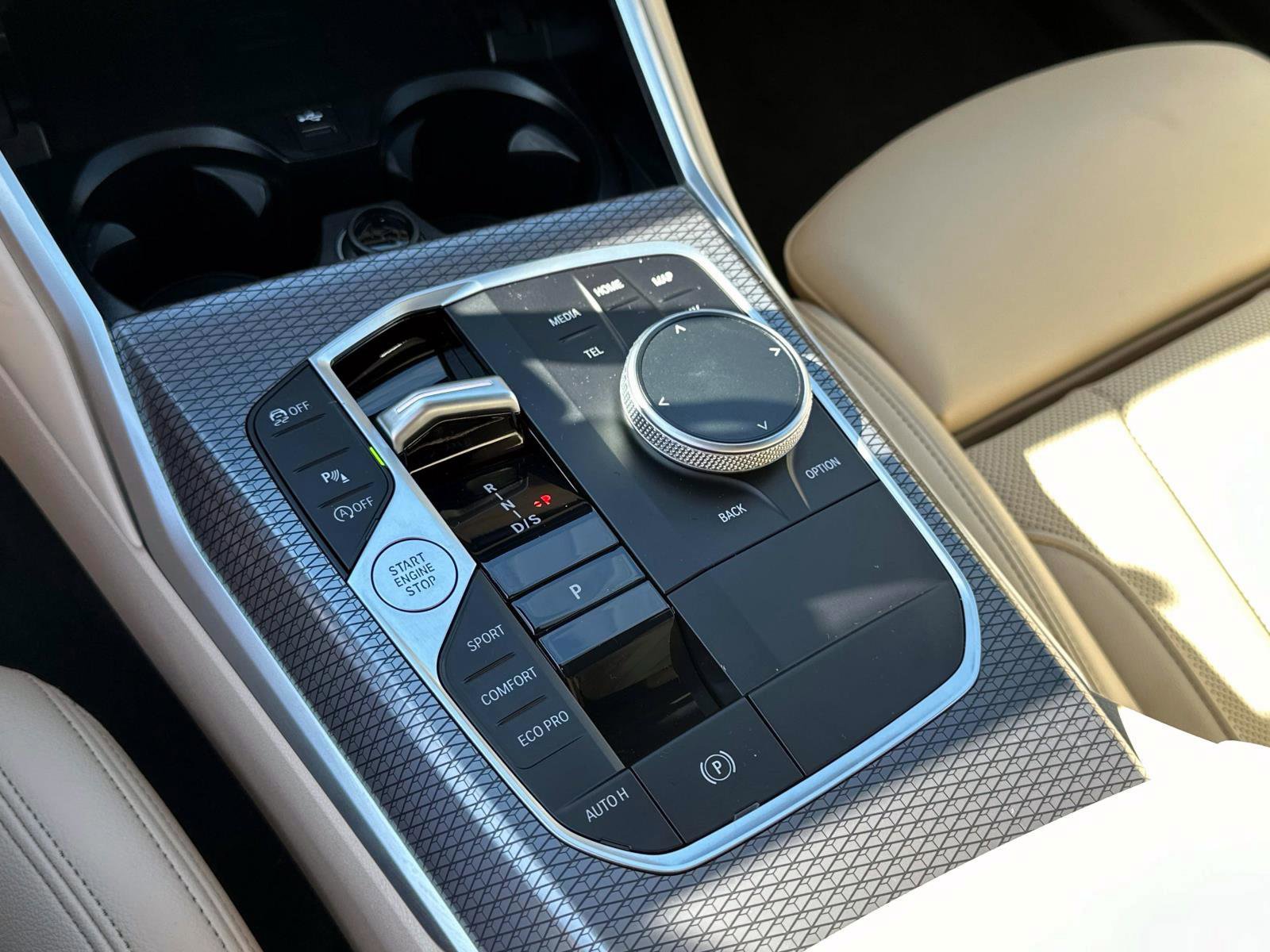 Used 2025 BMW 430i Coupe w/ Premium Package image 19