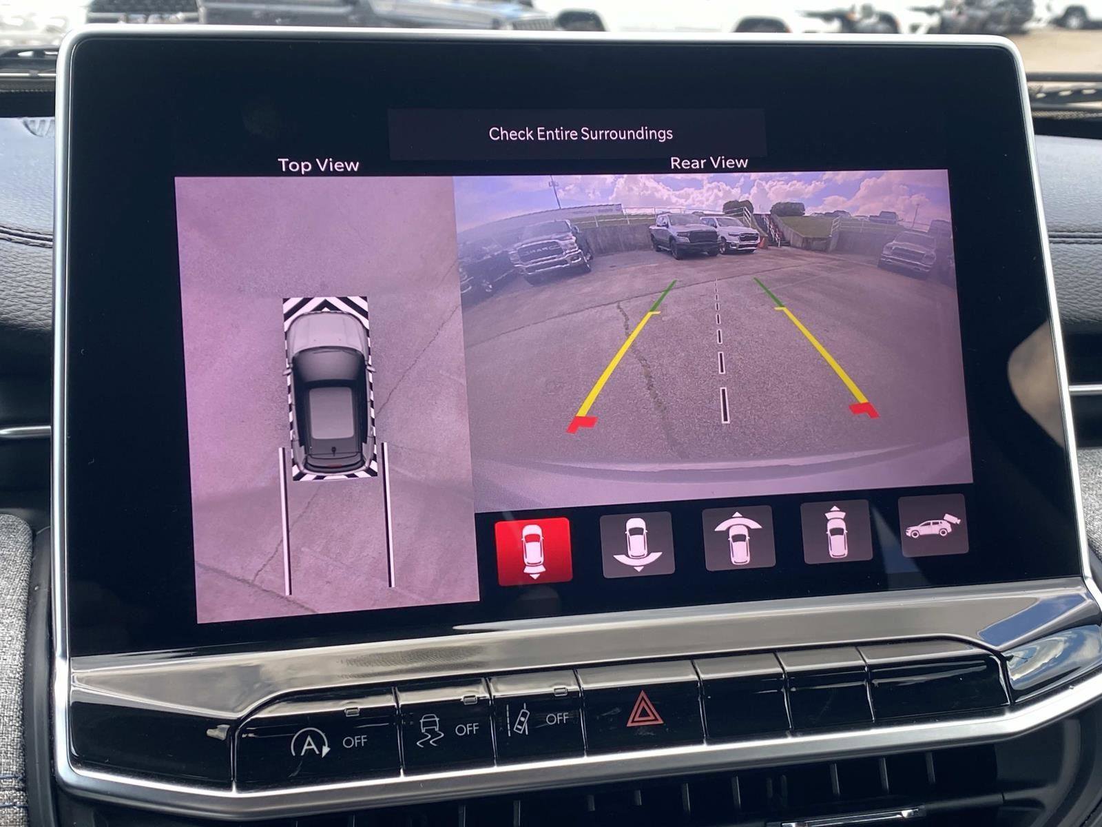 Certified 2022 Jeep Compass Latitude w/ Convenience Group image 33