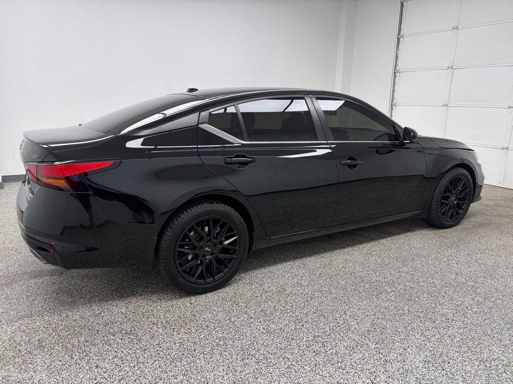Used 2020 Nissan Altima 2.5 SR w/ Premium Package AWD/4WD image 7